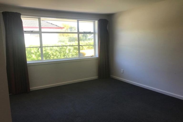 Photo of property in 2/61 Acacia Avenue, Upper Riccarton, Christchurch, 8041