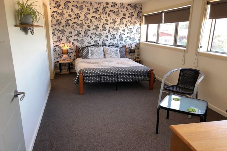 Photo of property in 61/3 Shakespeare Road, Napier South, Napier, 4110