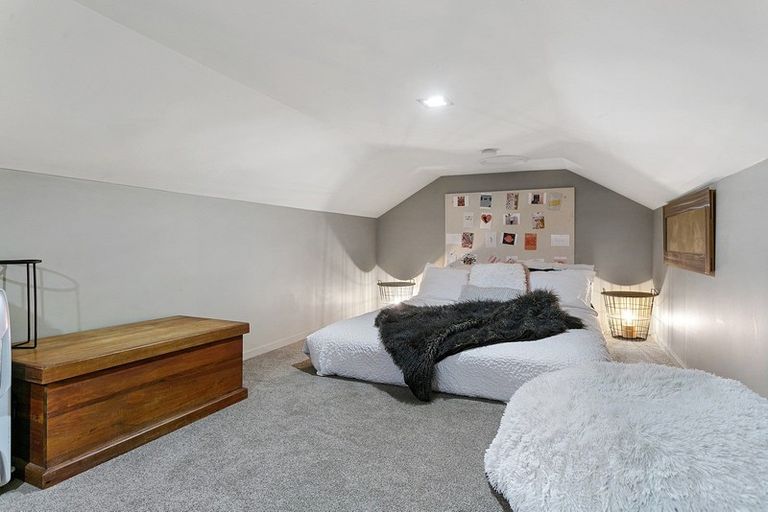 Photo of property in 3 Cooper Crescent, Cambridge, 3434