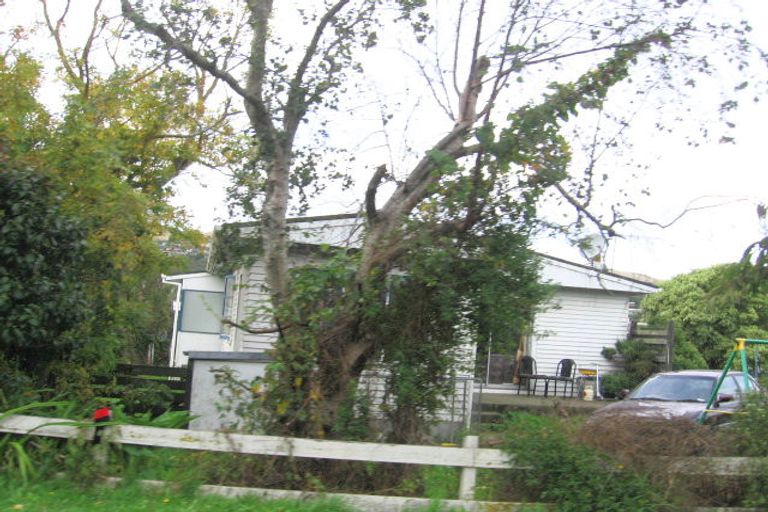 Photo of property in 264 Main Road, Tawa, Wellington, 5028