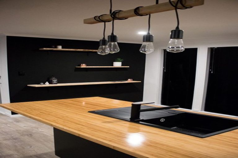 Photo of property in 73 Havelock Avenue, Westbrook, Palmerston North, 4412