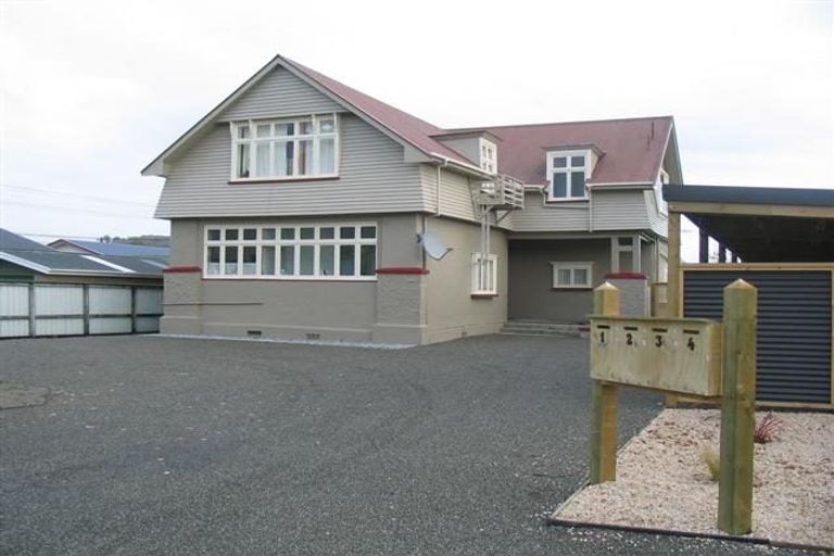 Photo of property in 18 Franklin Street, Greymouth, 7805