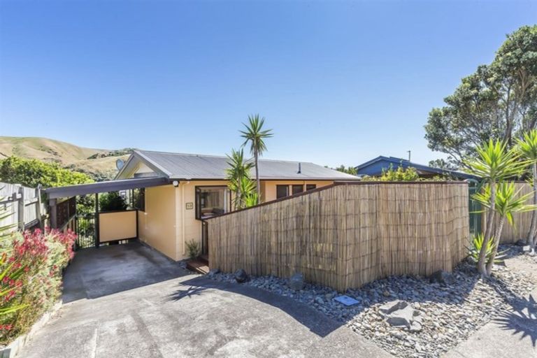 Photo of property in 59 Sea Vista Drive, Pukerua Bay, 5026