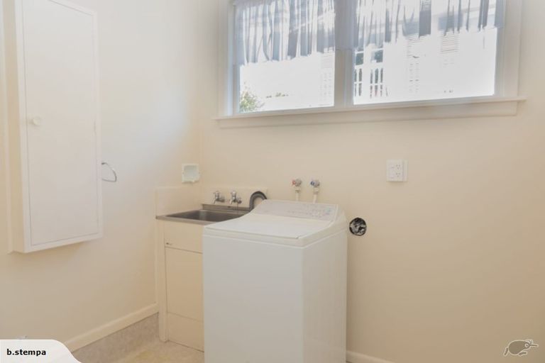 Photo of property in 65 Parkstone Avenue, Ilam, Christchurch, 8041