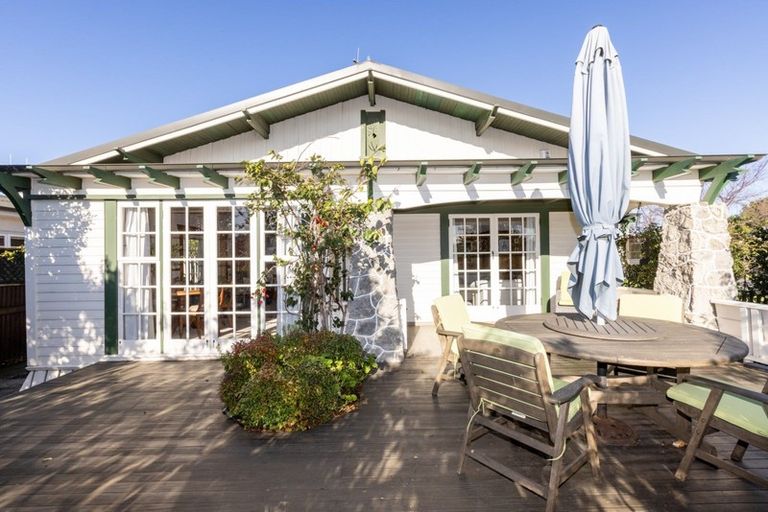 Photo of property in 900 Queen Street East, Parkvale, Hastings, 4122