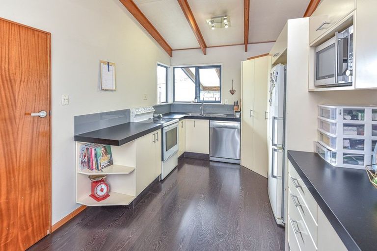 Photo of property in 90 Fitzherbert Avenue, Tawhero, Whanganui, 4501