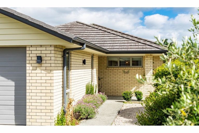 Photo of property in 4 Kedge Drive, Mangawhai, 0505