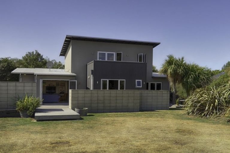 Photo of property in 8 Pisa Moorings Road, Mount Pisa, Cromwell, 9383