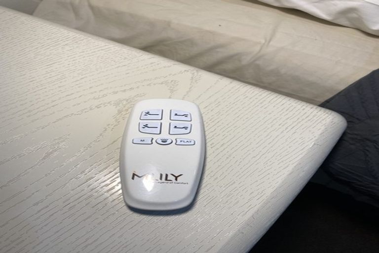 Photo of property in 38 Hattaway Avenue, Bucklands Beach, Auckland, 2012