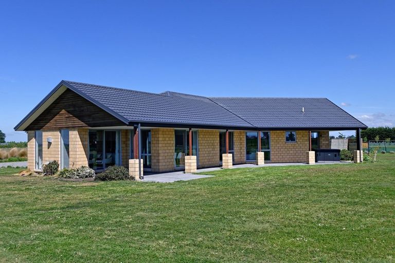 Photo of property in 61 Cornwall Lane, Kirwee, Darfield, 7571