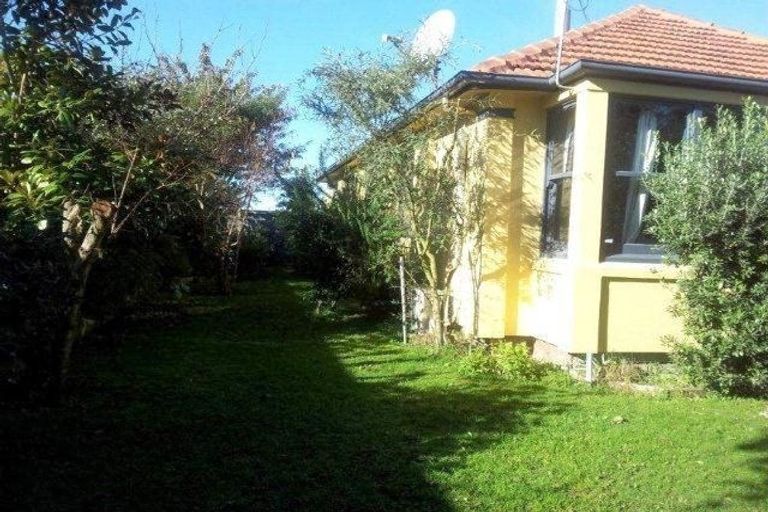 Photo of property in 114b Burwood Road, Burwood, Christchurch, 8083