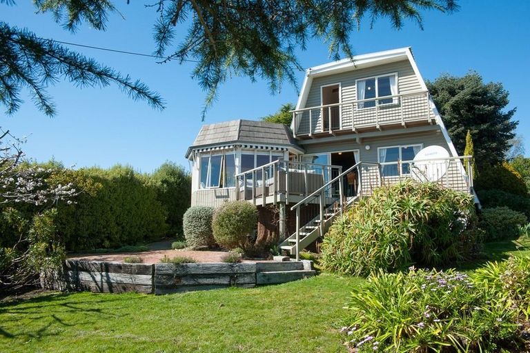 Photo of property in 12 Te Papau Crescent, Diamond Harbour, 8972