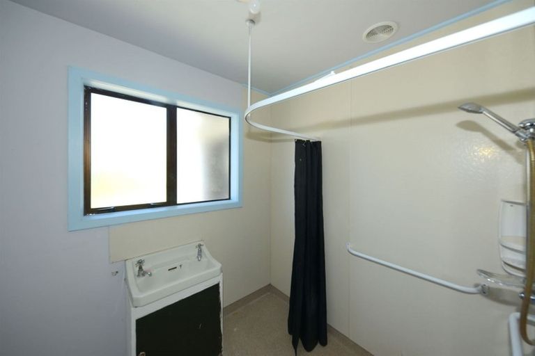 Photo of property in 10 Larch Place, Casebrook, Christchurch, 8051