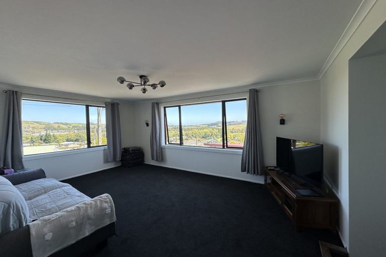 Photo of property in 8 Thomson Street, Green Island, Dunedin, 9018