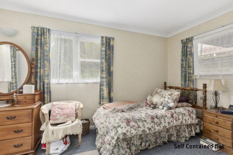 Photo of property in 10 Bedford Grove, Kelson, Lower Hutt, 5010