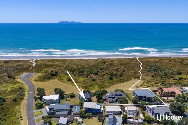 Photo of property in 23a Wakanoi Place, Bowentown, Waihi Beach, 3177