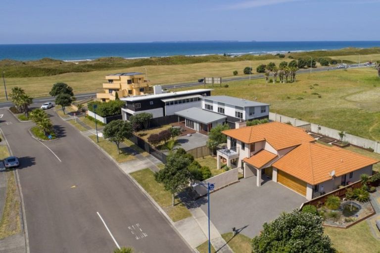 Photo of property in 9 Bermuda Drive, Papamoa Beach, Papamoa, 3118