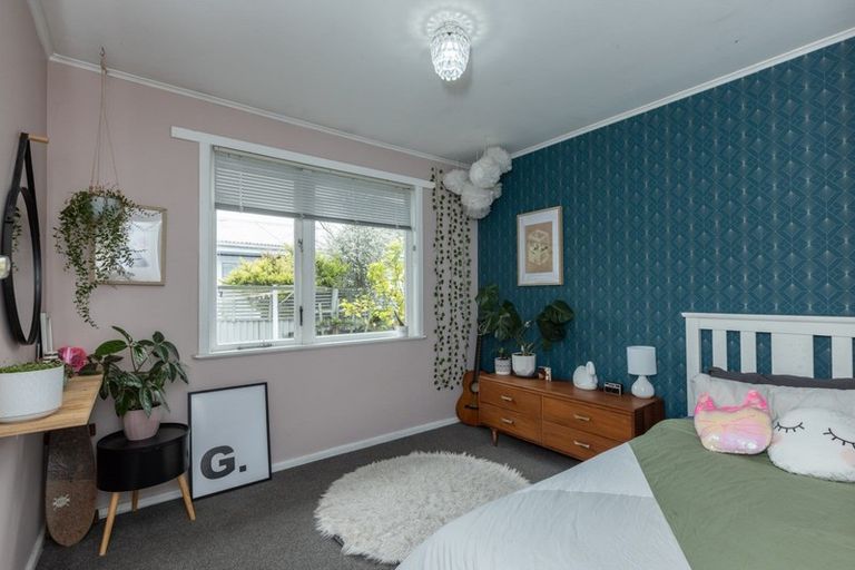 Photo of property in 6 Exeter Crescent, Pirimai, Napier, 4112