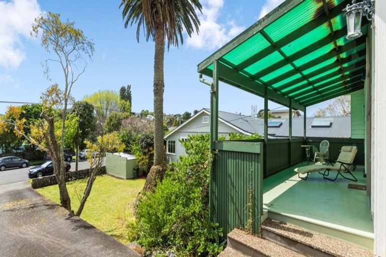 Photo of property in 46 Ellerton Road, Mount Eden, Auckland, 1024