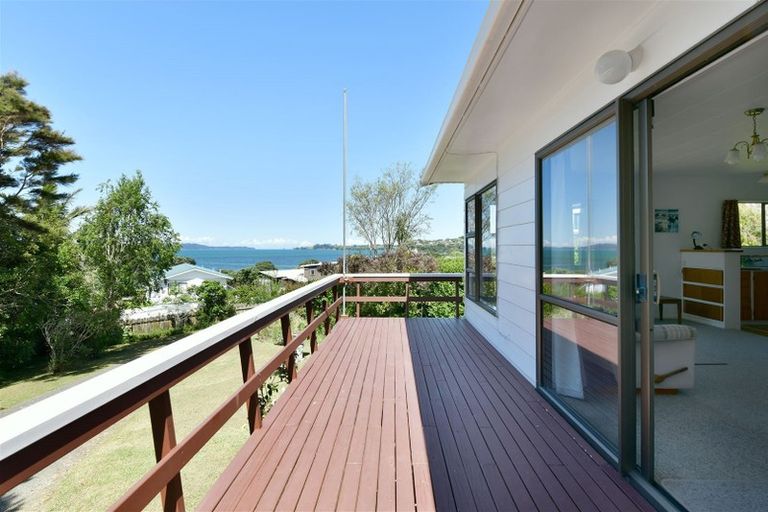 Photo of property in 19 Panui Terrace, Snells Beach, 0920