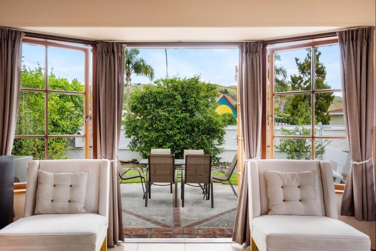 Photo of property in 25 Trigg Crescent, Taradale, Napier, 4112