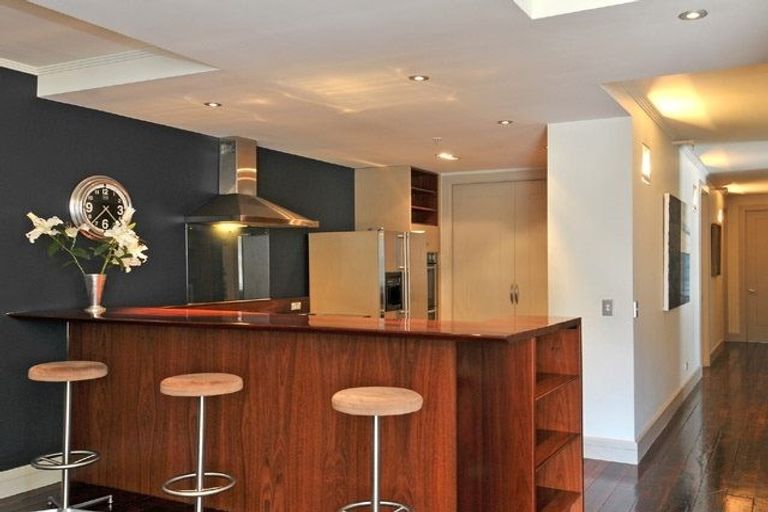 Photo of property in 11/20 Egmont Street, Te Aro, Wellington, 6011