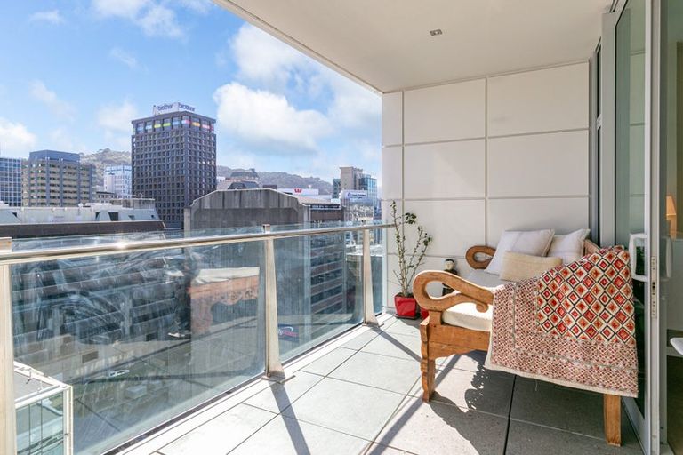 Photo of property in Chews Lane Apartments, 16c/9 Chews Lane, Wellington Central, Wellington, 6011