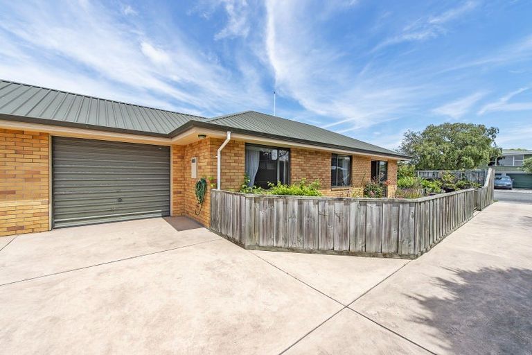 Photo of property in 13b Fraser Place, Rangiora, 7400