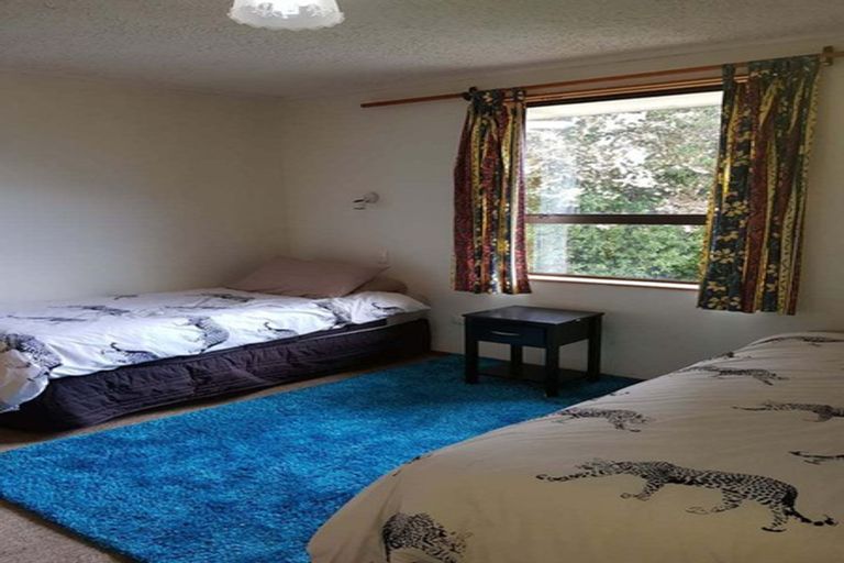 Photo of property in 33 Mackinnon Loop, Te Anau, 9600