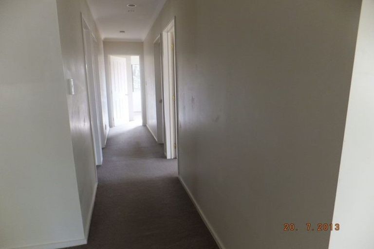 Photo of property in 10 Ali Place, Ranui, Auckland, 0612
