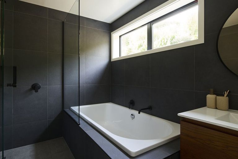 Photo of property in 3 John Monck Lane, Redcliffs, Christchurch, 8081