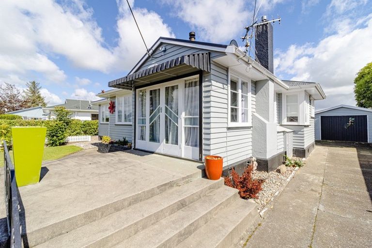 Photo of property in 4 Crewe Street, Pahiatua, 4910