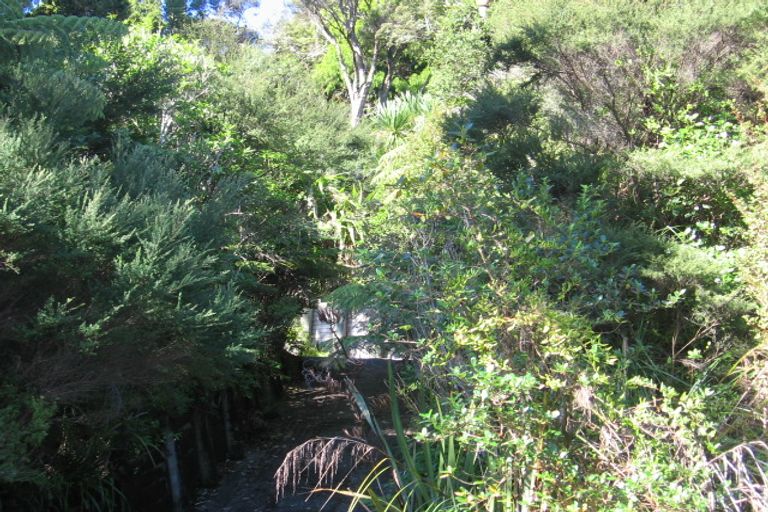 Photo of property in 266 Konini Road, Titirangi, Auckland, 0604