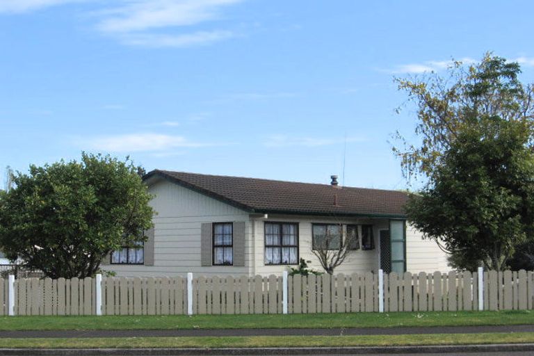 Photo of property in 65a Esmeralda Street, Welcome Bay, Tauranga, 3112