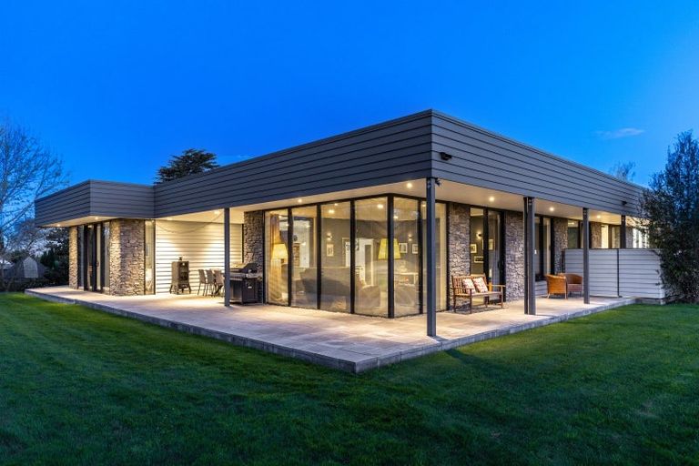 Photo of property in 18 Lee Street, Blenheim, 7201