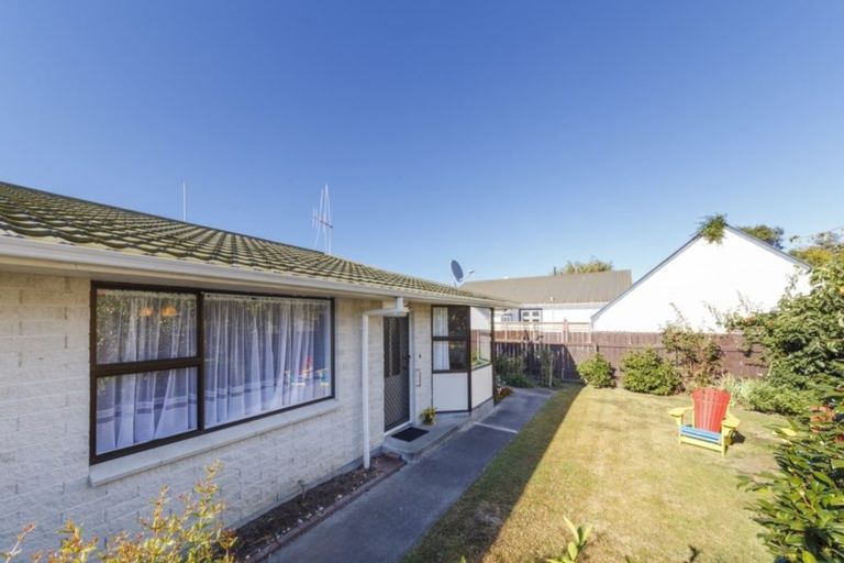 Photo of property in 74d Albert Street, Palmerston North, 4414