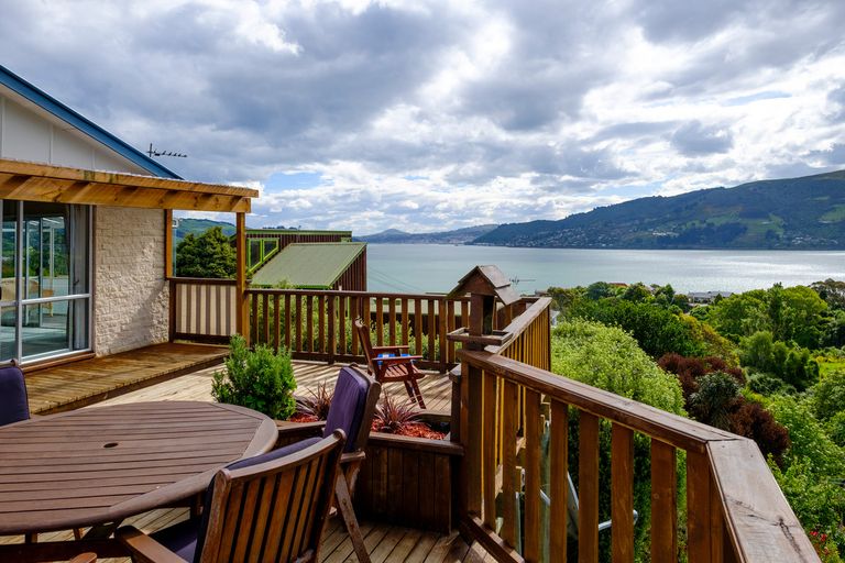 Photo of property in 33 Gorman Street, Macandrew Bay, Dunedin, 9014