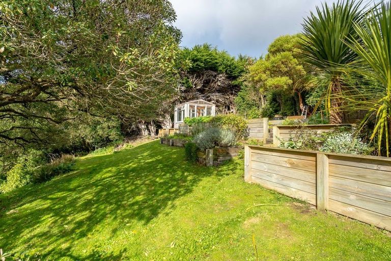 Photo of property in 5 Hellyer Street, Macandrew Bay, Dunedin, 9014