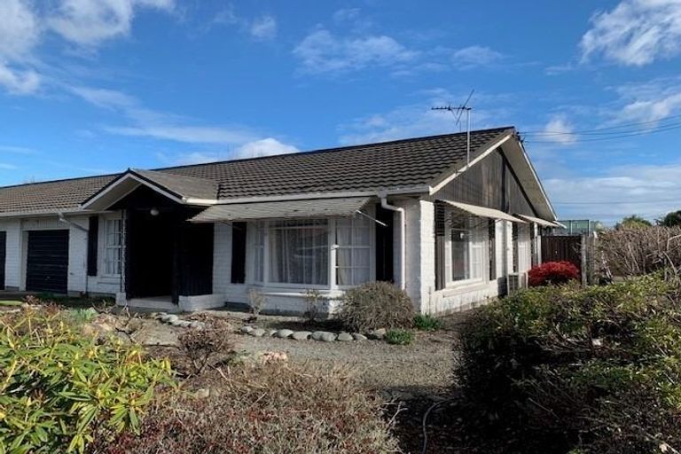 Photo of property in 1 Merrin Street, Avonhead, Christchurch, 8042