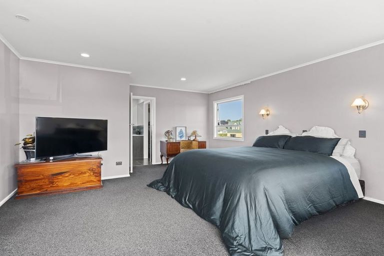 Photo of property in 46a Barrett Road, Whalers Gate, New Plymouth, 4310