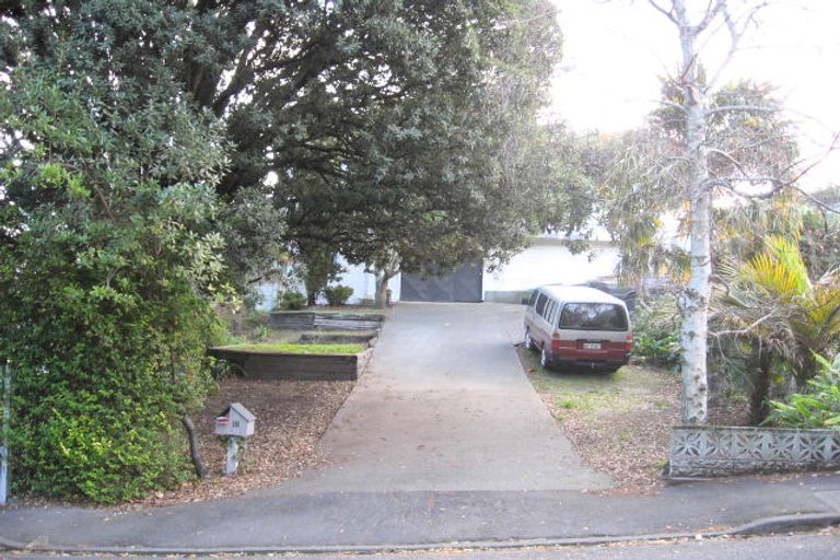 Photo of property in 18 Thompson Road, Bluff Hill, Napier, 4110