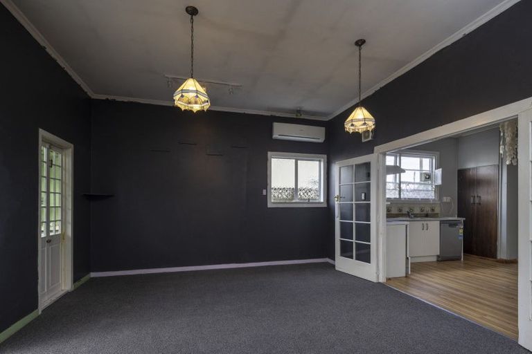Photo of property in 21 East Avenue, Saint Kilda, Dunedin, 9012