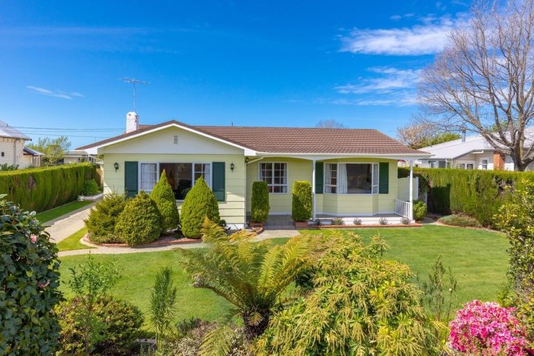 Photo of property in 82 Mclauchlan Street, Springlands, Blenheim, 7201