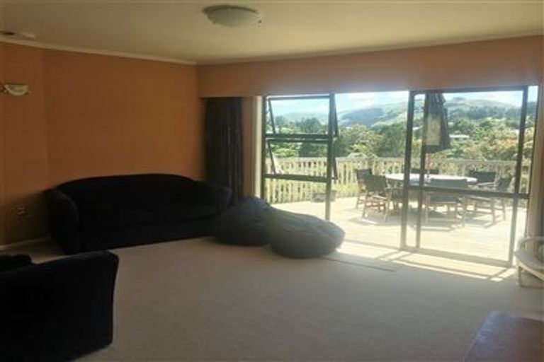 Photo of property in 161 Miromiro Road, Normandale, Lower Hutt, 5010