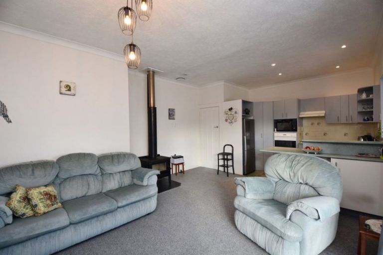 Photo of property in 84 Robertson Street, Richmond, Invercargill, 9810