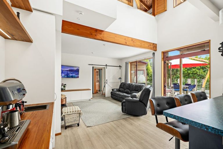 Photo of property in 54 Waiwhiu Road, Dome Valley, Warkworth, 0981