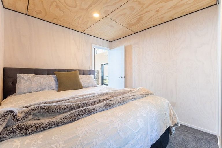 Photo of property in 198-200 Maungakotukutuku Road, Paraparaumu, 5032