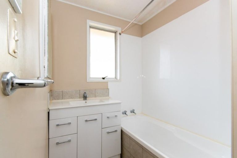 Photo of property in 1 Berwick Street, Flaxmere, Hastings, 4120