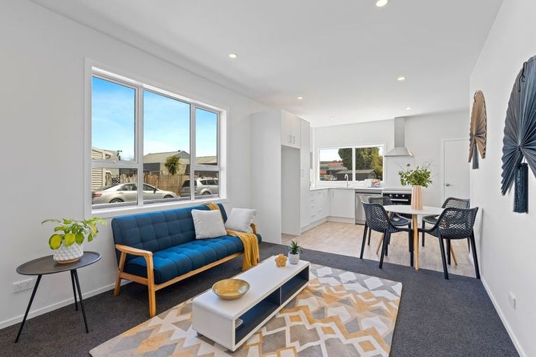 Photo of property in 60 Melbourne Street, South Dunedin, Dunedin, 9012