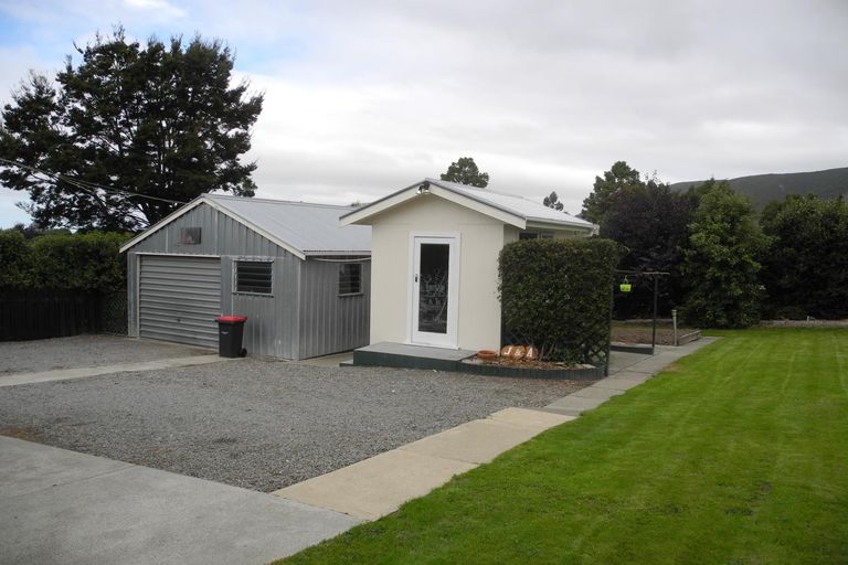 Photo of property in 45 Mill Road, Waimate, 7924